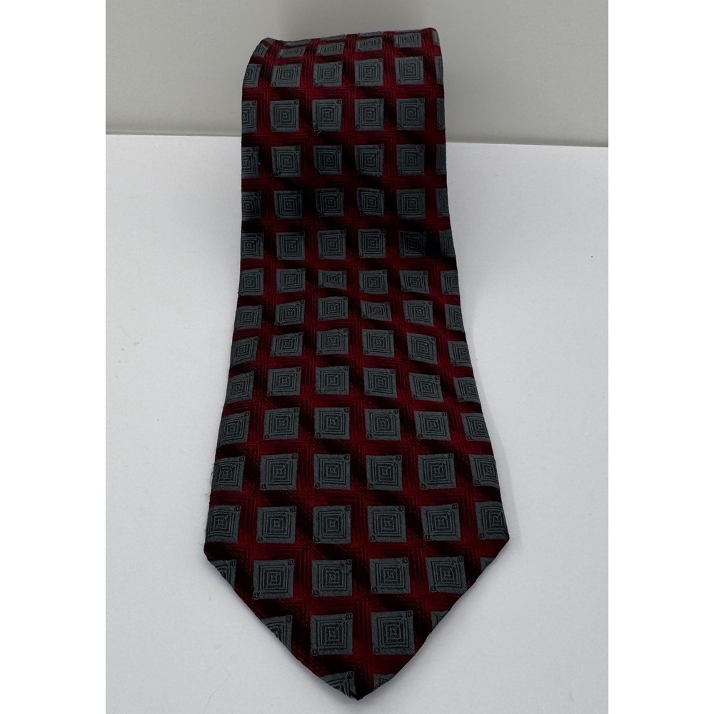 Robert Talbott Best Of Class 100% Silk Tie Red Geometric‎ 60in USA Vintage